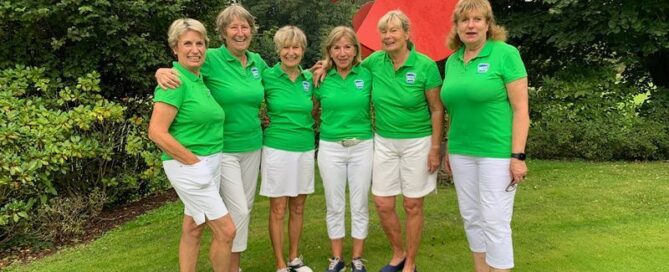 Gruppenfoto der Damen AK 65